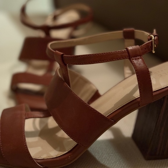 Cole Haan Brown Strappy Women's Sandals - Picture 1 of 6
